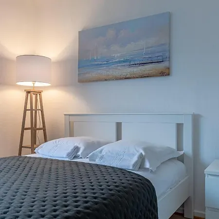Les Trois Frontieres Apartment
